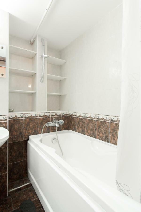 Rent Apartments Grecheskaya 50 オデッサ エクステリア 写真