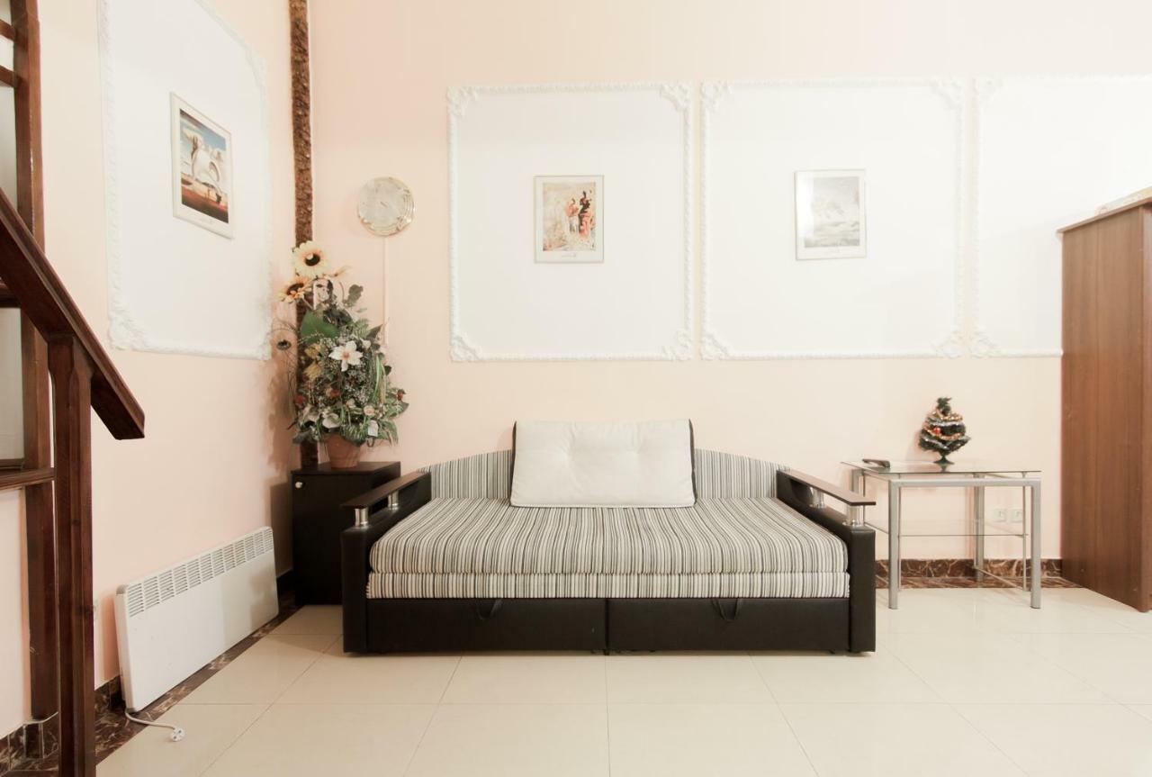 Rent Apartments Grecheskaya 50 オデッサ エクステリア 写真