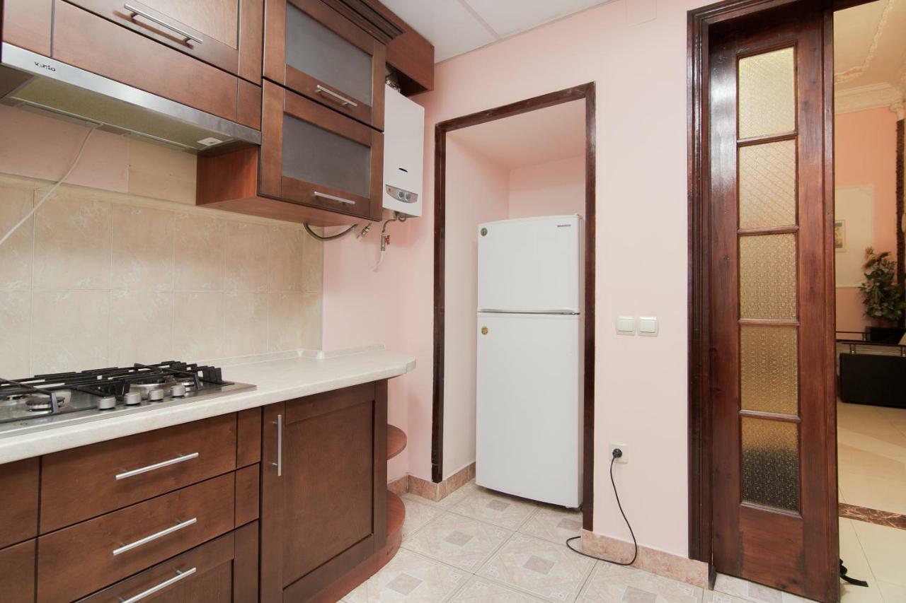 Rent Apartments Grecheskaya 50 オデッサ エクステリア 写真